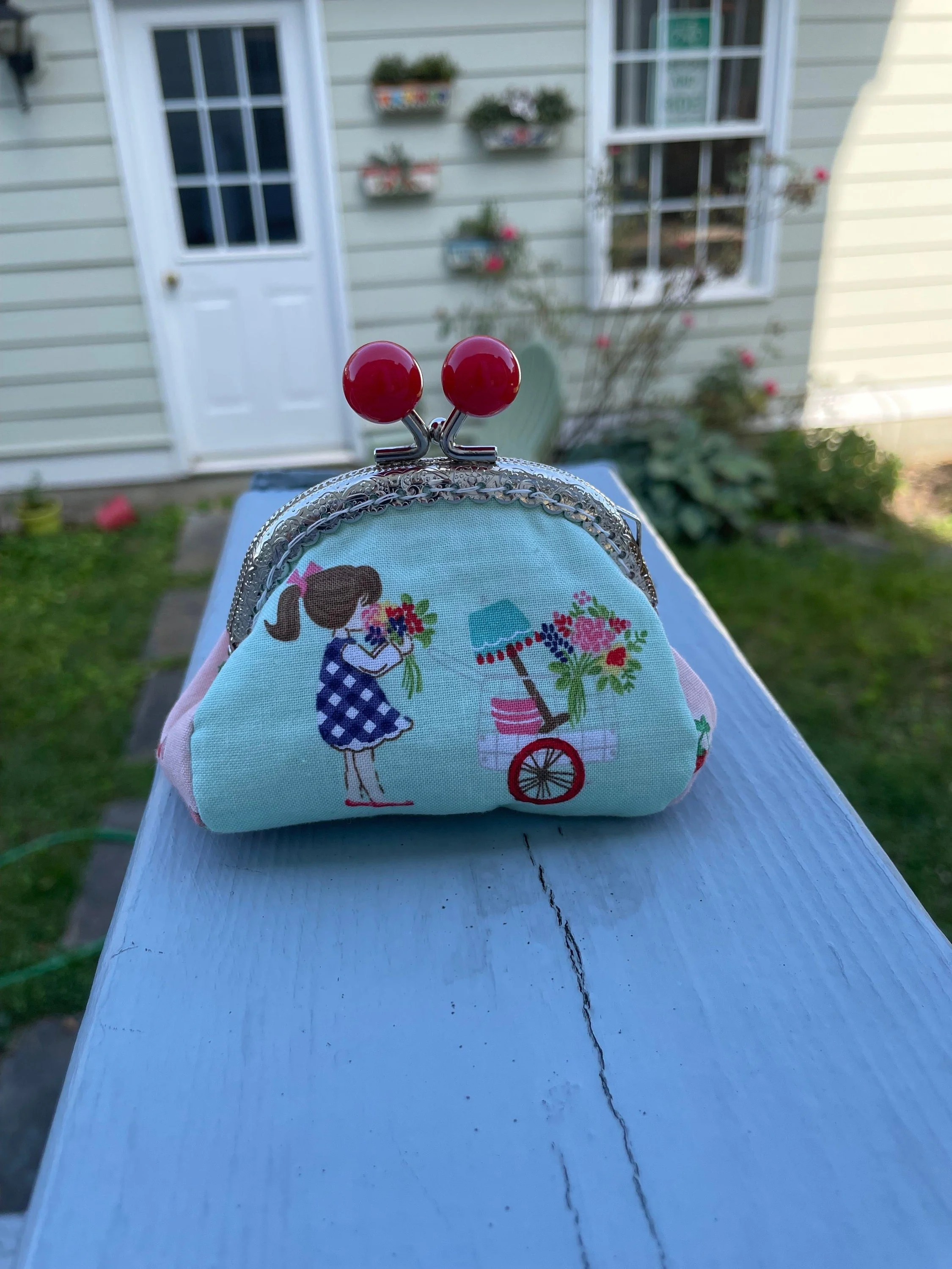 https://i.etsystatic.com/24616851/r/il/011a74/5063573436/il_fullxfull.5063573436_olmn.jpg