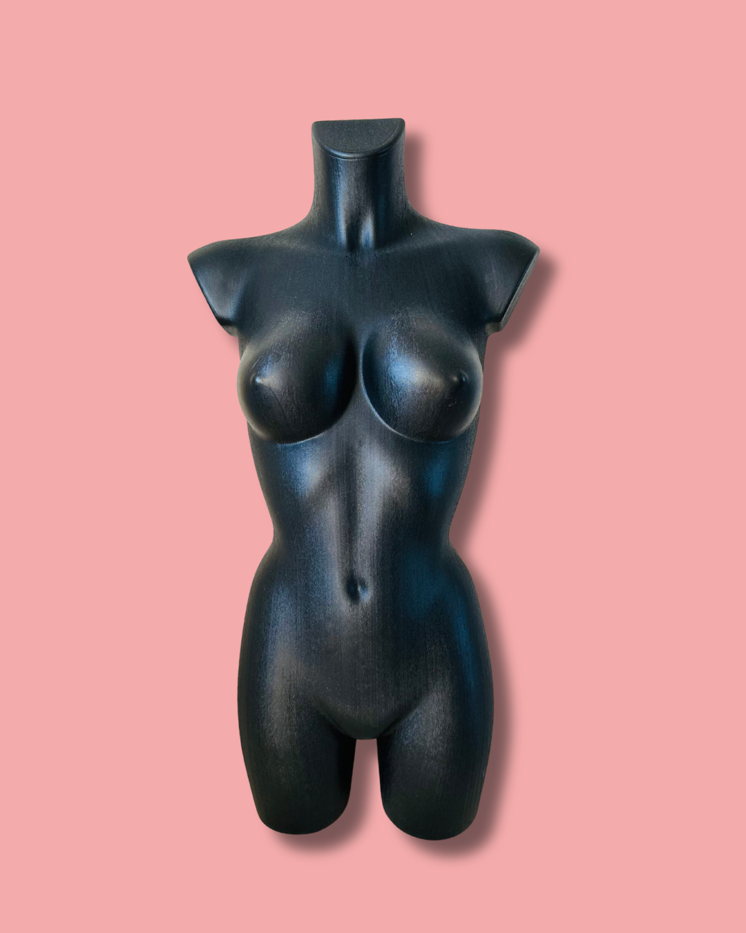 BlackMannequin-ChloeHaywoodLondon4.png