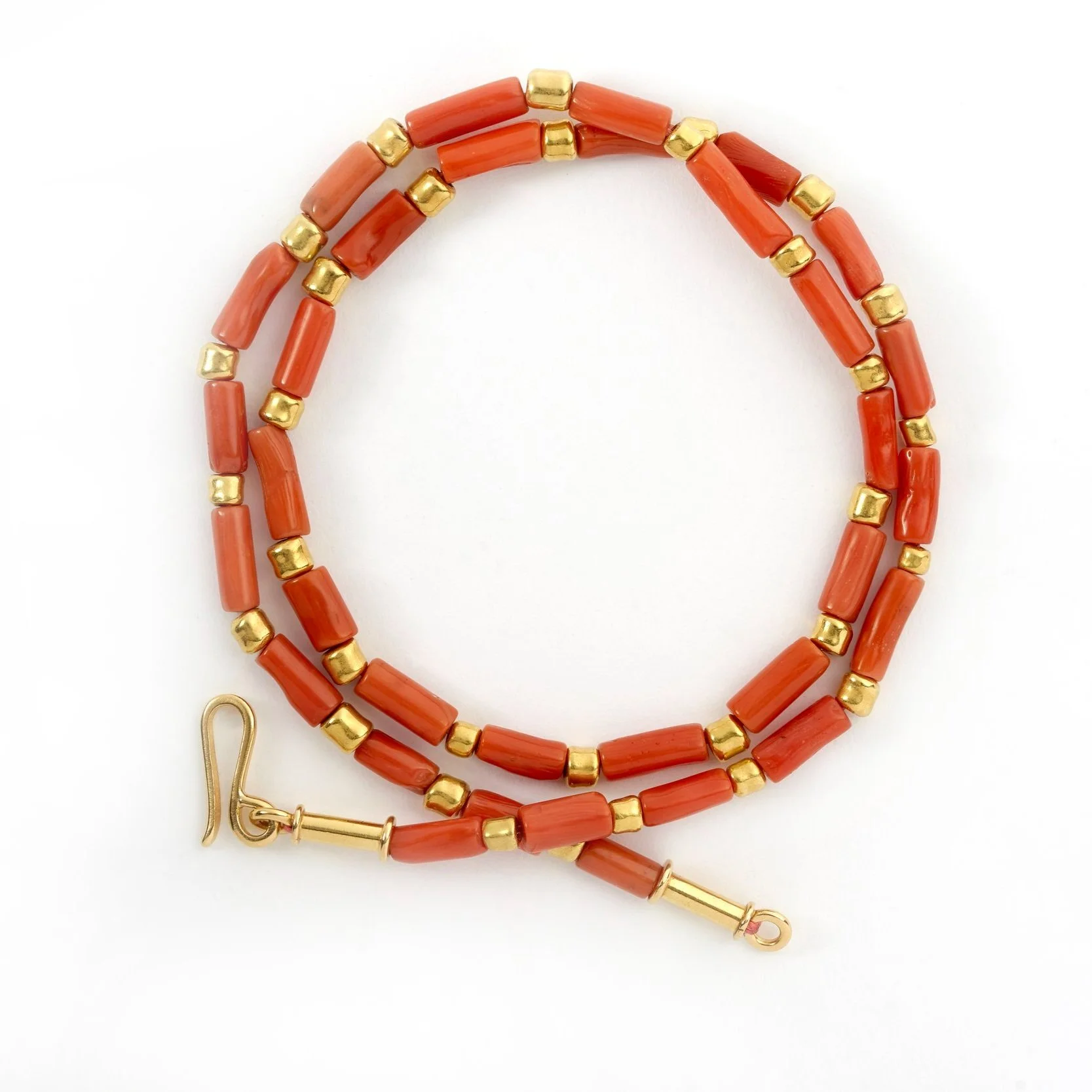 CORAL AND BEAD NECKLACE