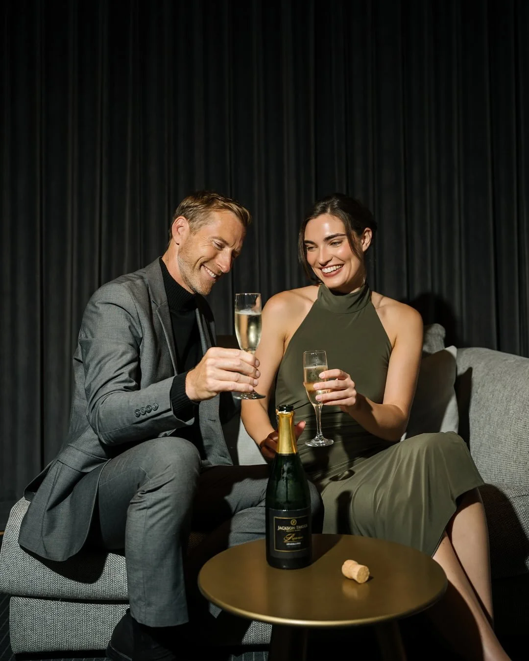 Sometimes getting ready is the best part. SoHo is just steps from the city’s hottest spots. 🥂
#SoHoHotelToronto
#ThePreferredLife #BelieveInTravel #IPreferRewards #TorontoHotel