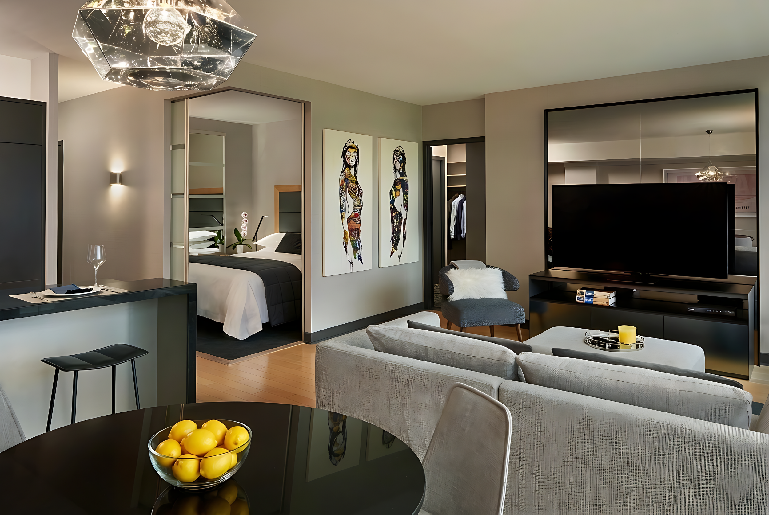 SoHo Residences Toronto offer luxury apartments for short and extended stays.