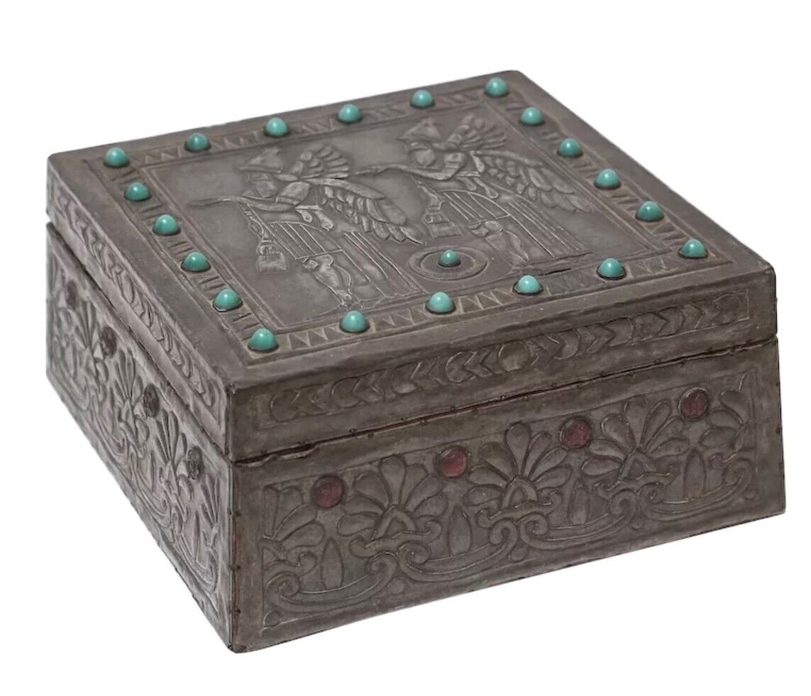 Daguet Box.jpeg