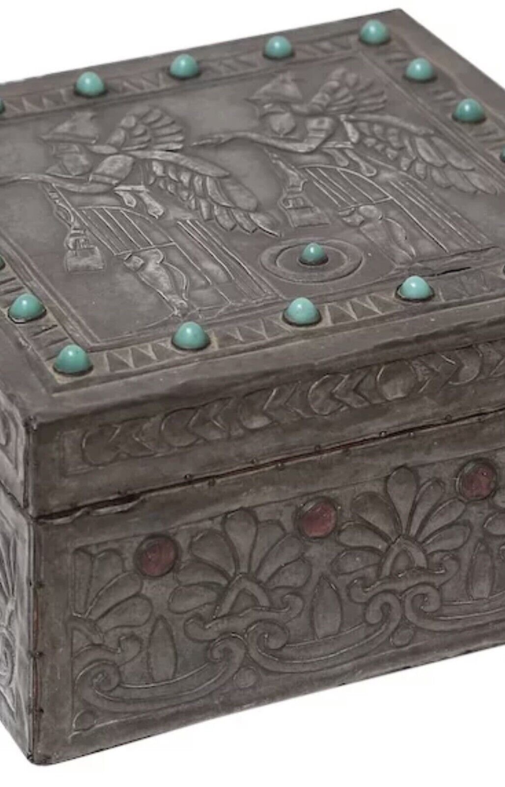 Daguet box 7.jpeg