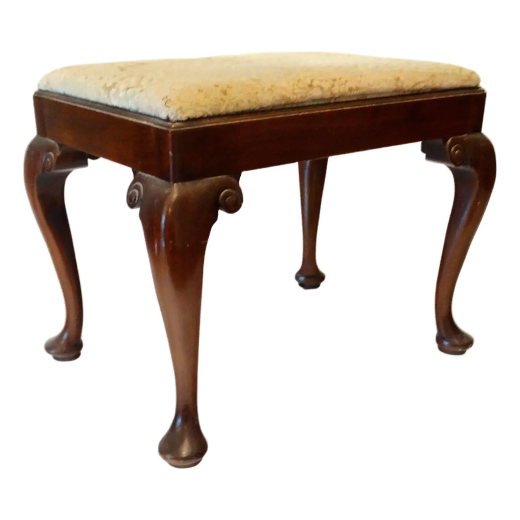 Queen Anne Style Bench.webp