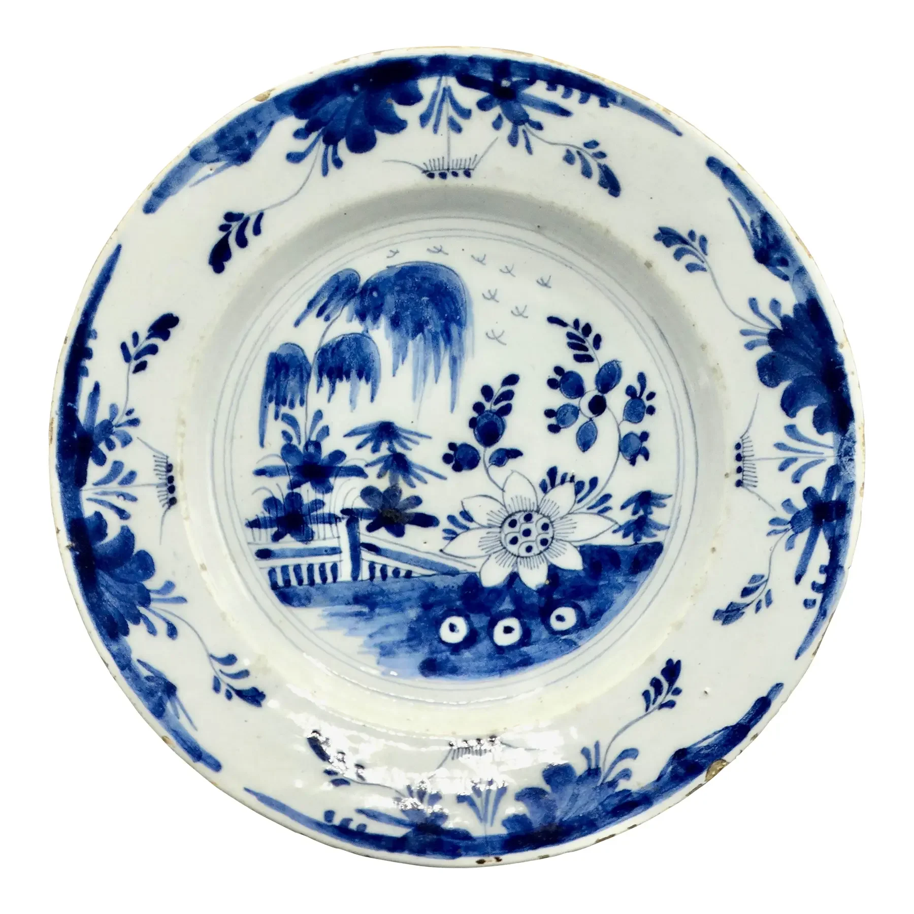 18th-Century Chinoiserie Delftware Plate
