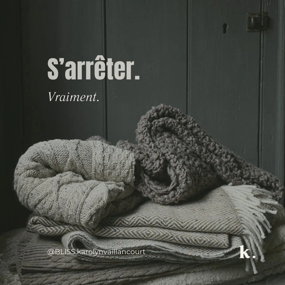 S&rsquo;arr&ecirc;ter.
Vraiment.

Longtemps, je me suis d&eacute;finie par ce que je faisais.
Par mes journ&eacute;es (trop) pleines.
Par mon agenda satur&eacute;.

Travailler fort &eacute;tait une fiert&eacute;.
S&rsquo;arr&ecirc;ter, une faiblesse.