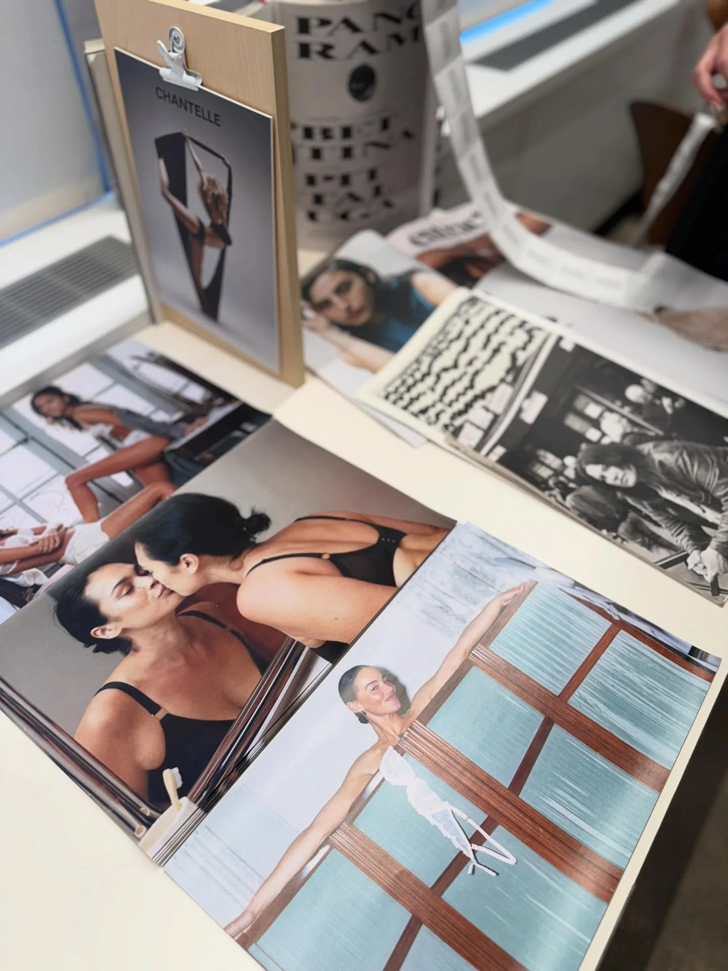 A très chic morning with @chantelle_paris 🥐🥖💐 a Parisian inspired market table with @marmaladegrove @biencuit @soterwines @therealtsarnicoulai and more 🥂