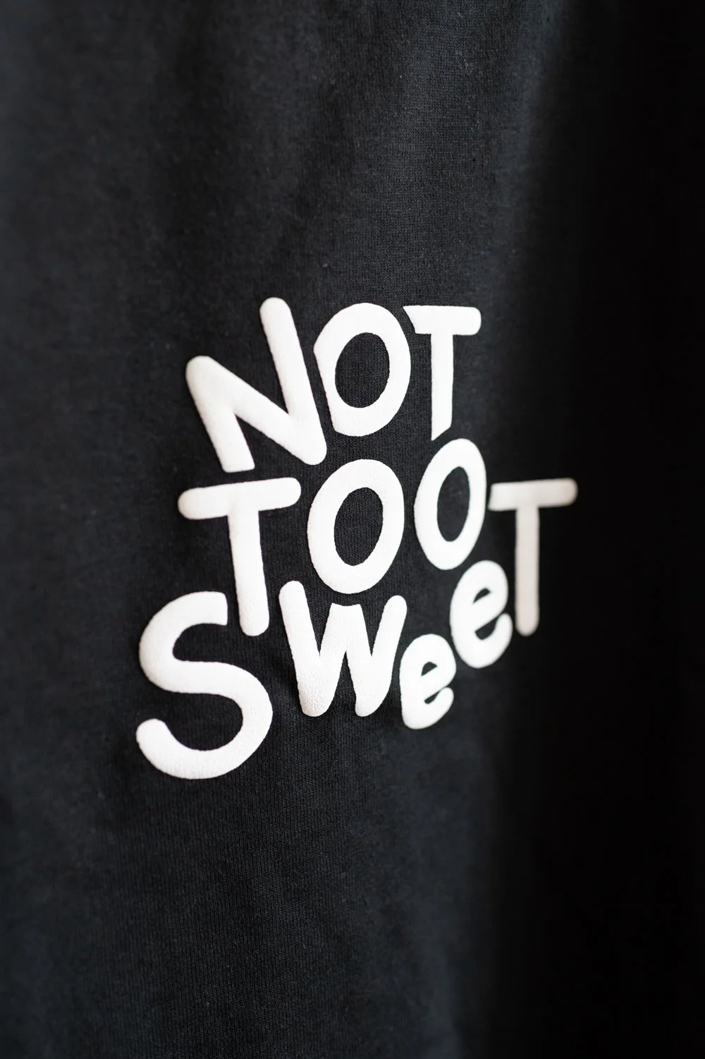 heidilau-hf-not-too-sweet-002.jpg