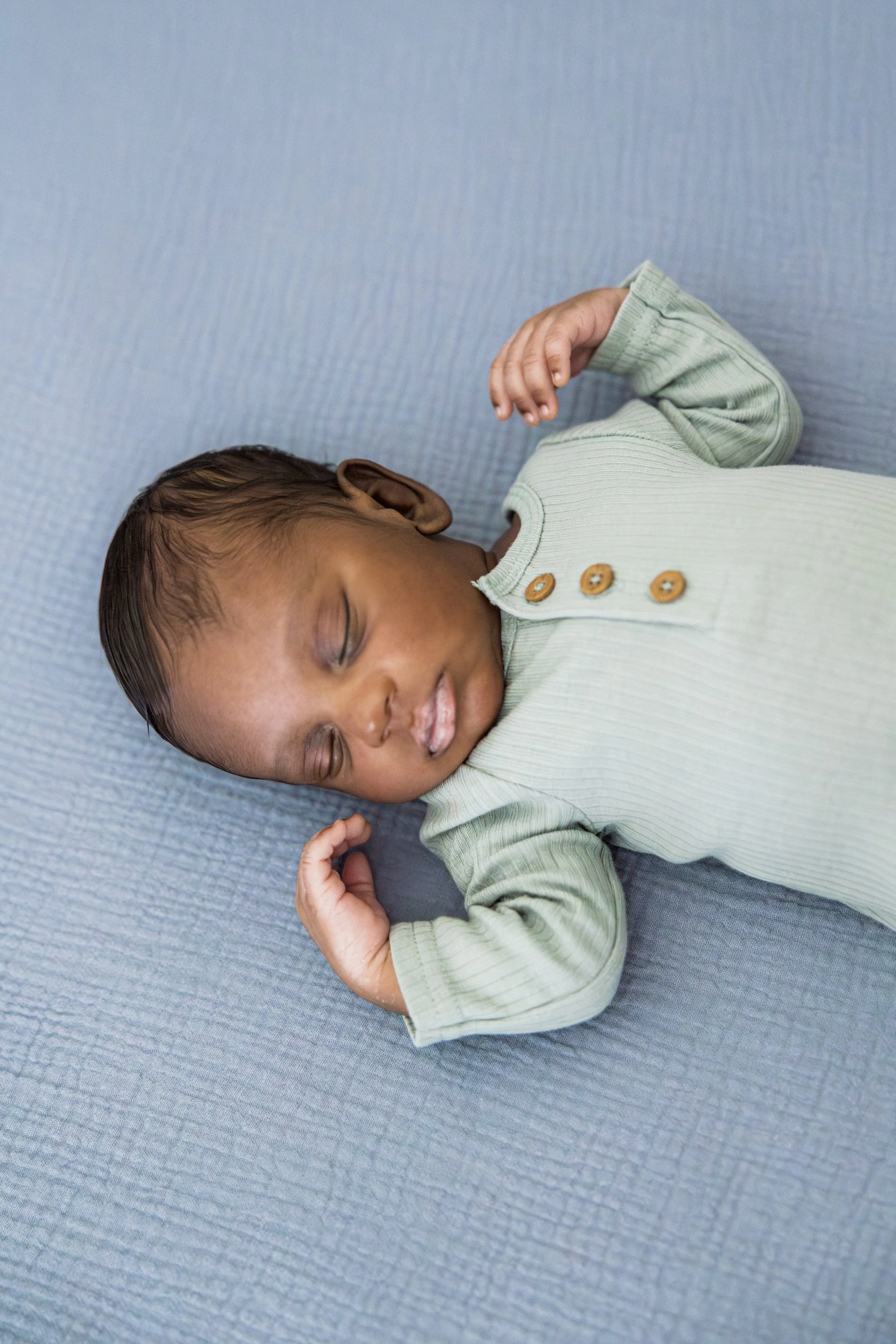 SezerNewborn_042525_Alex-Dougharty-Photography-035.jpg