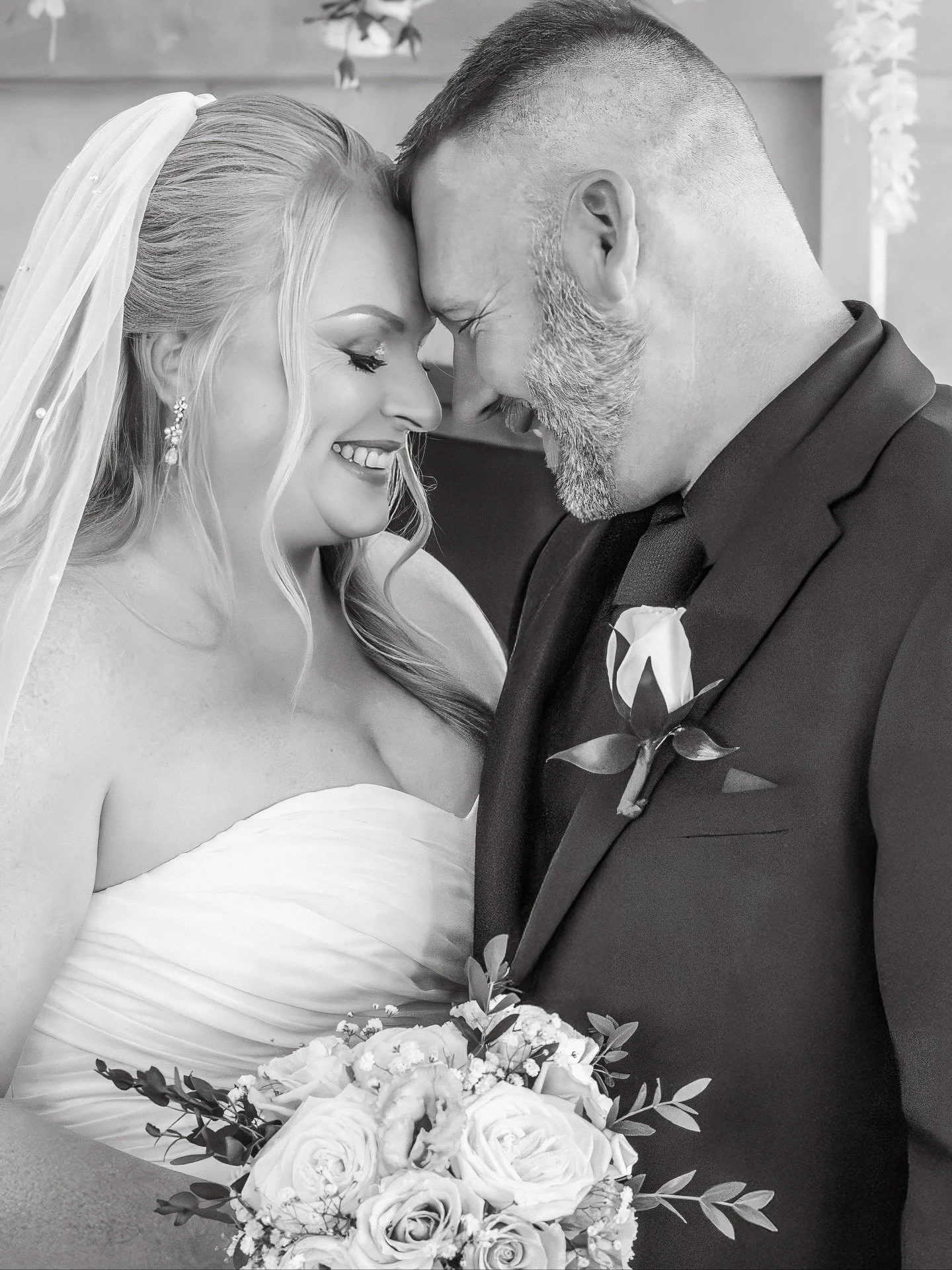 I've been holding back a few favs from this beautiful day in September 🥰 so grateful for my clients and patience with me in getting over their galleries.

N &amp; B's day was so magical @elora_mill ❤️

@oliveevephoto 

#elopementphotographer #ontari