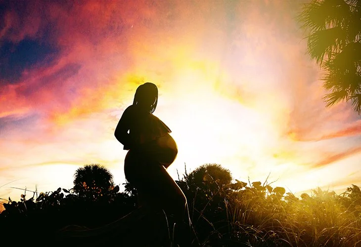 pregnancy-photo-shoot-near-me.jpg