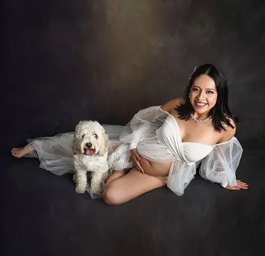 maternity-pictures-with-dog.jpg (Copy)