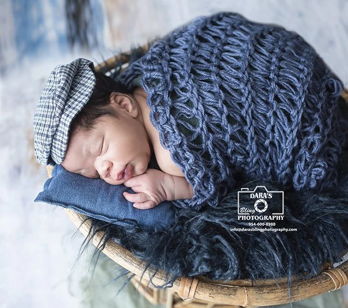 newborn-photographer
