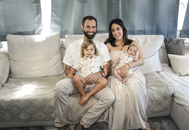 natural newborn family photography