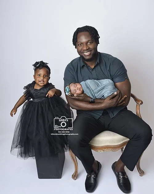 family-newborn-photographer-near-me
