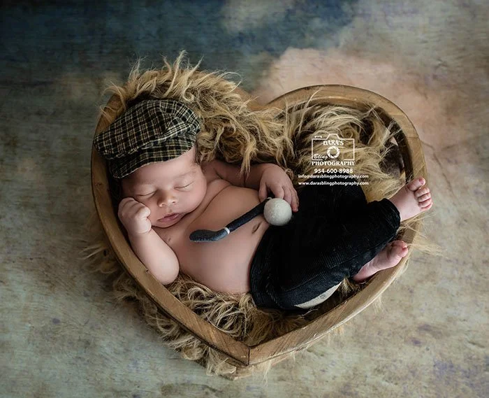 golf-newborn-photoshoot