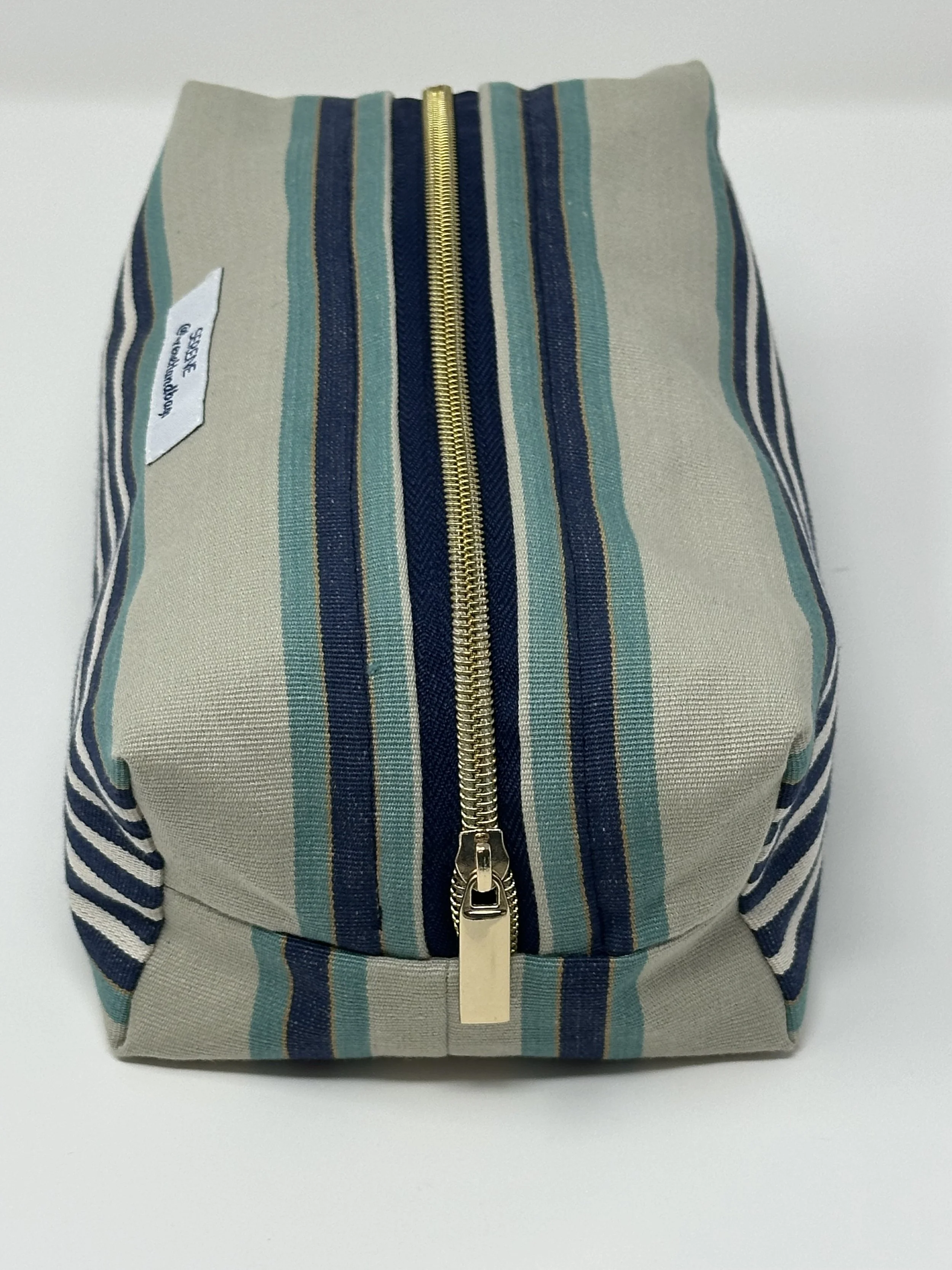 tan&navy-boxy-top.jpg