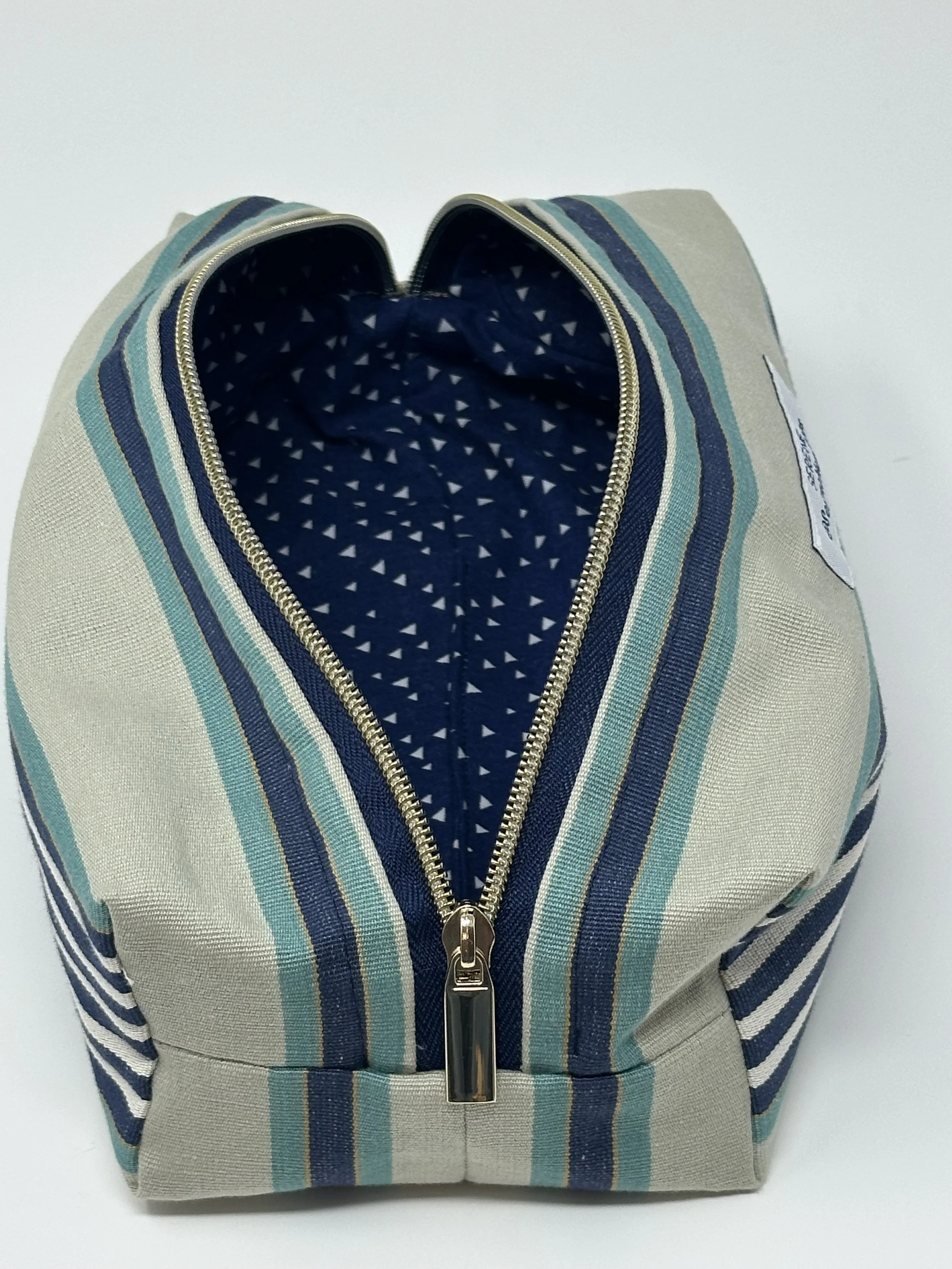 tan&navy-boxy-open.jpg