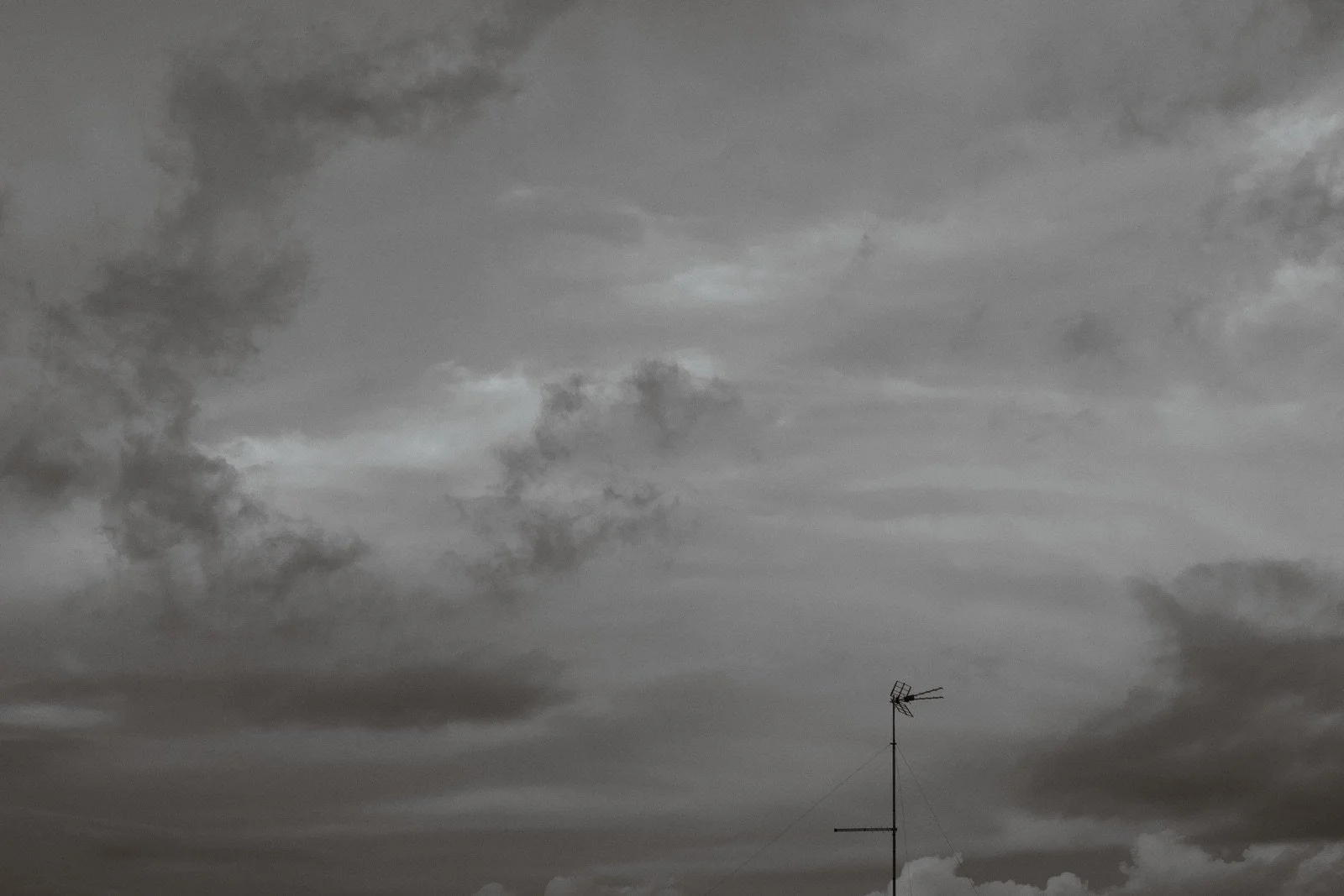 dark-clouds-antenna-white-space-michelle-ciani-resized.jpg