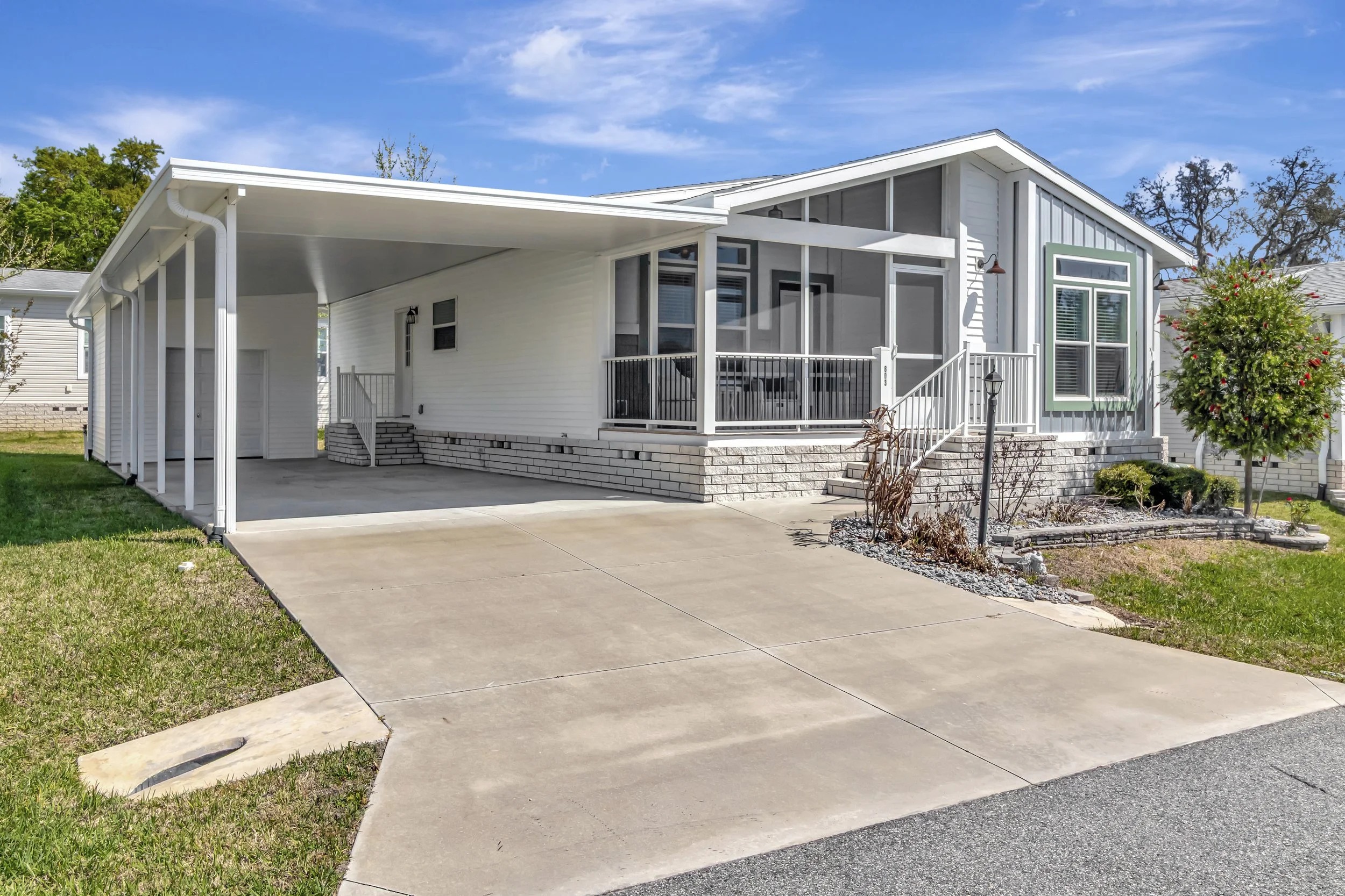 Lady Lake fl home front
