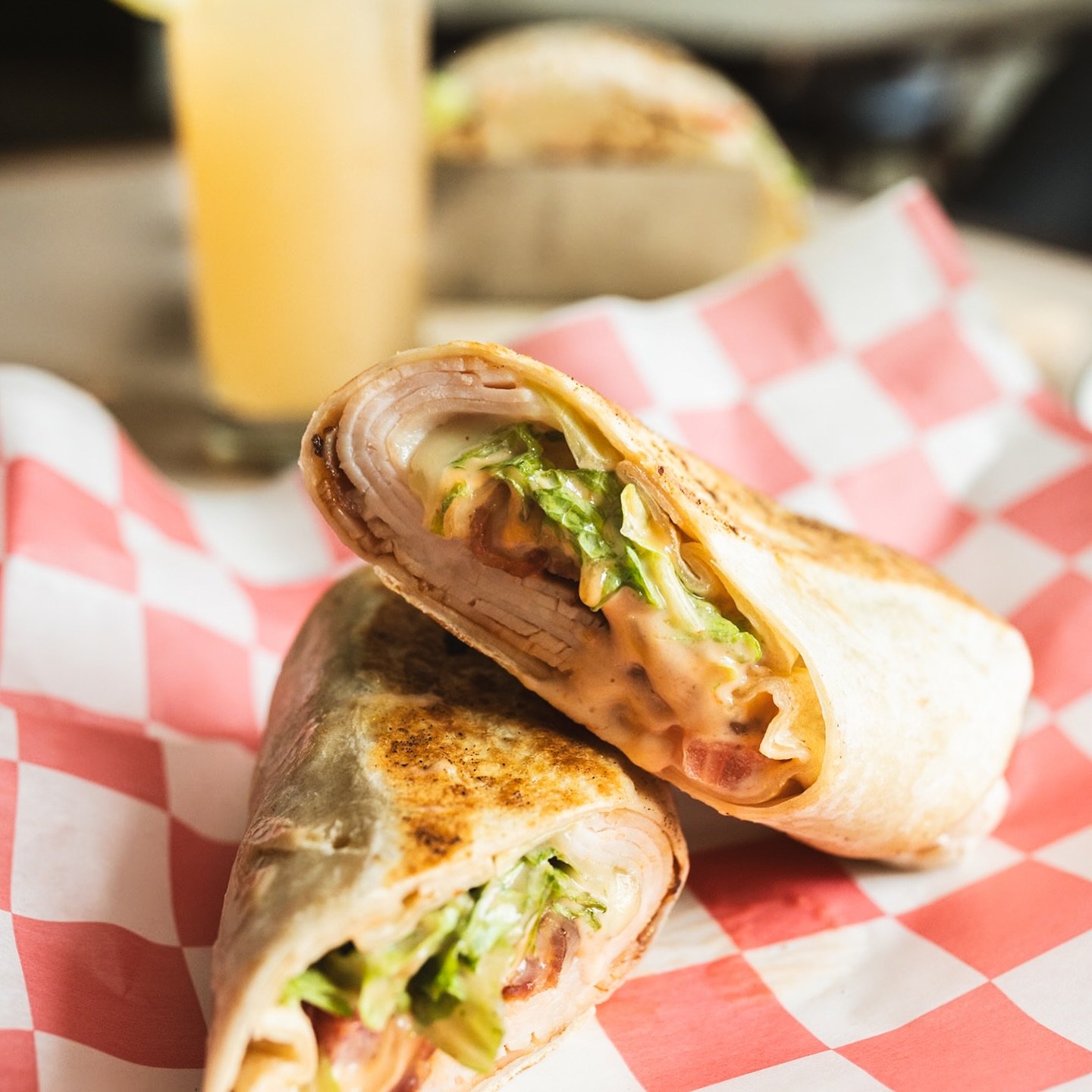 Craving something delicious and convenient for lunch on this beautiful day? Stop by and see us! All are welcome. 🍻