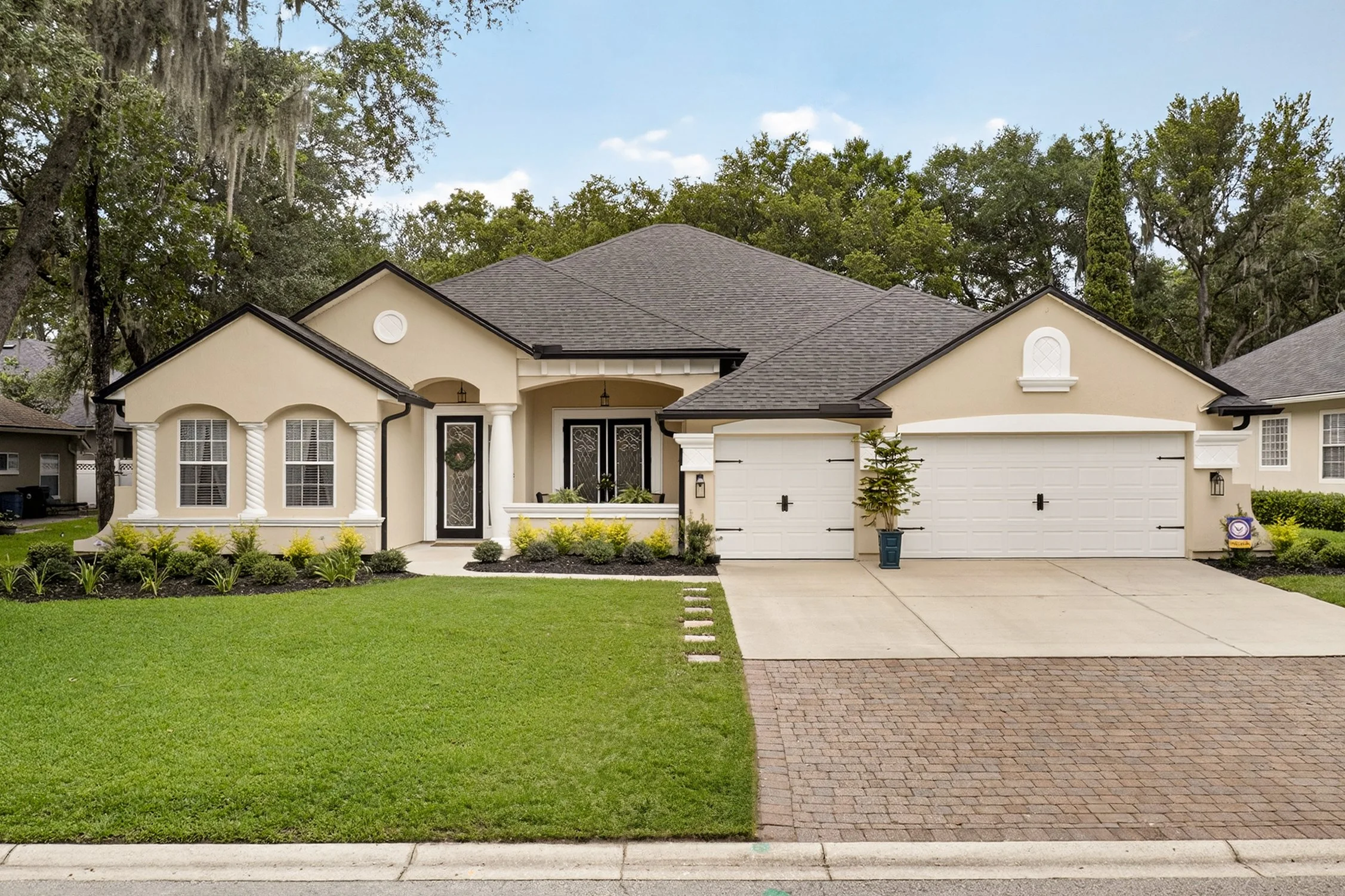 1888 Oakchime Dr 70.jpg