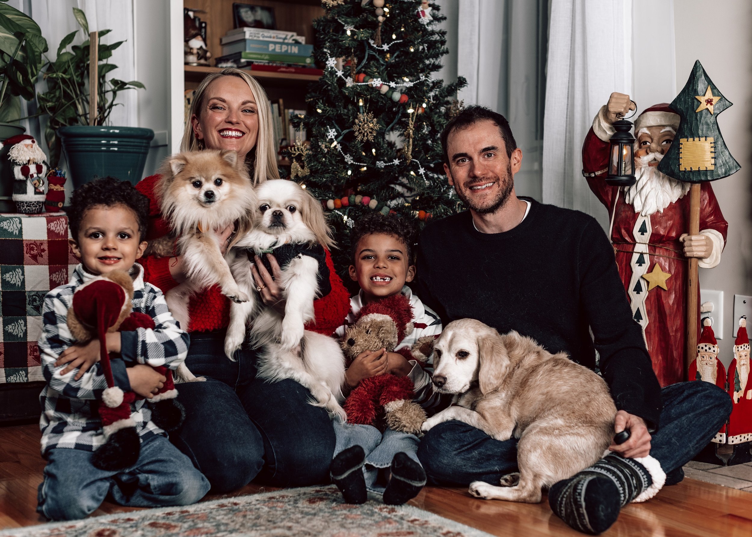 Family_Dogs.jpg