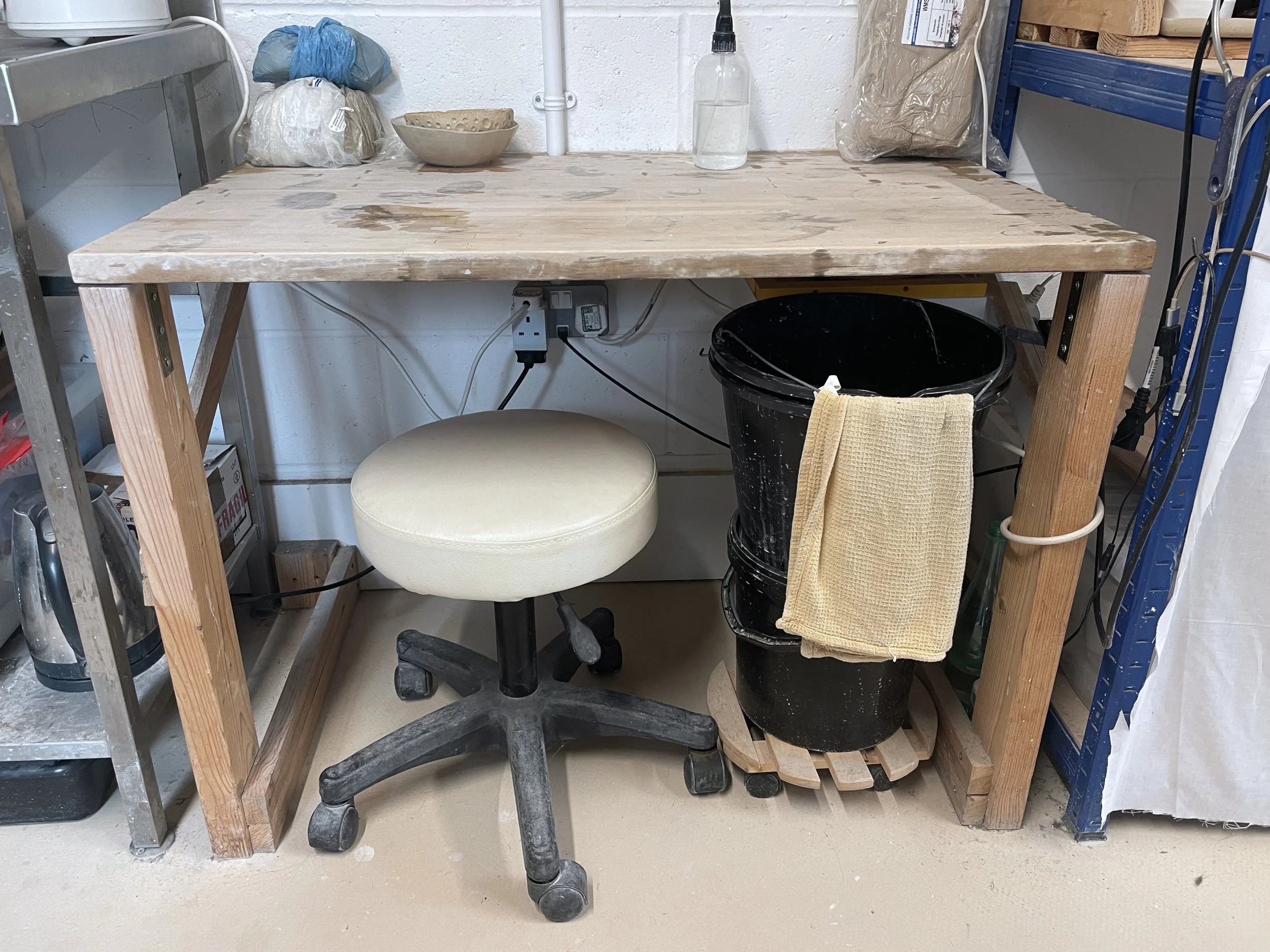 Wedging table 02.jpeg