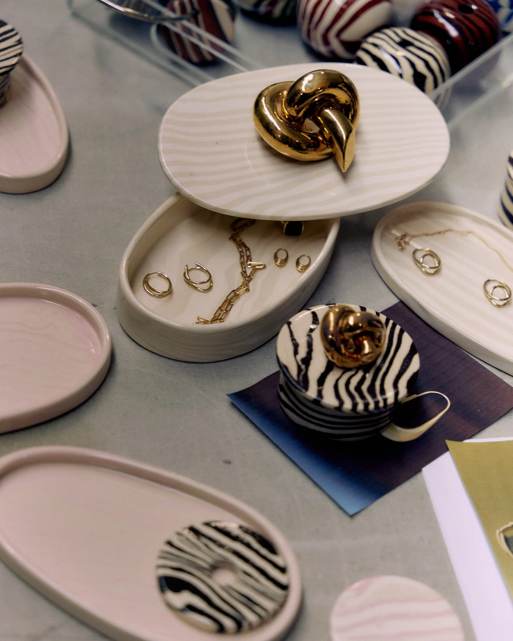 Ceramic trinket boxes