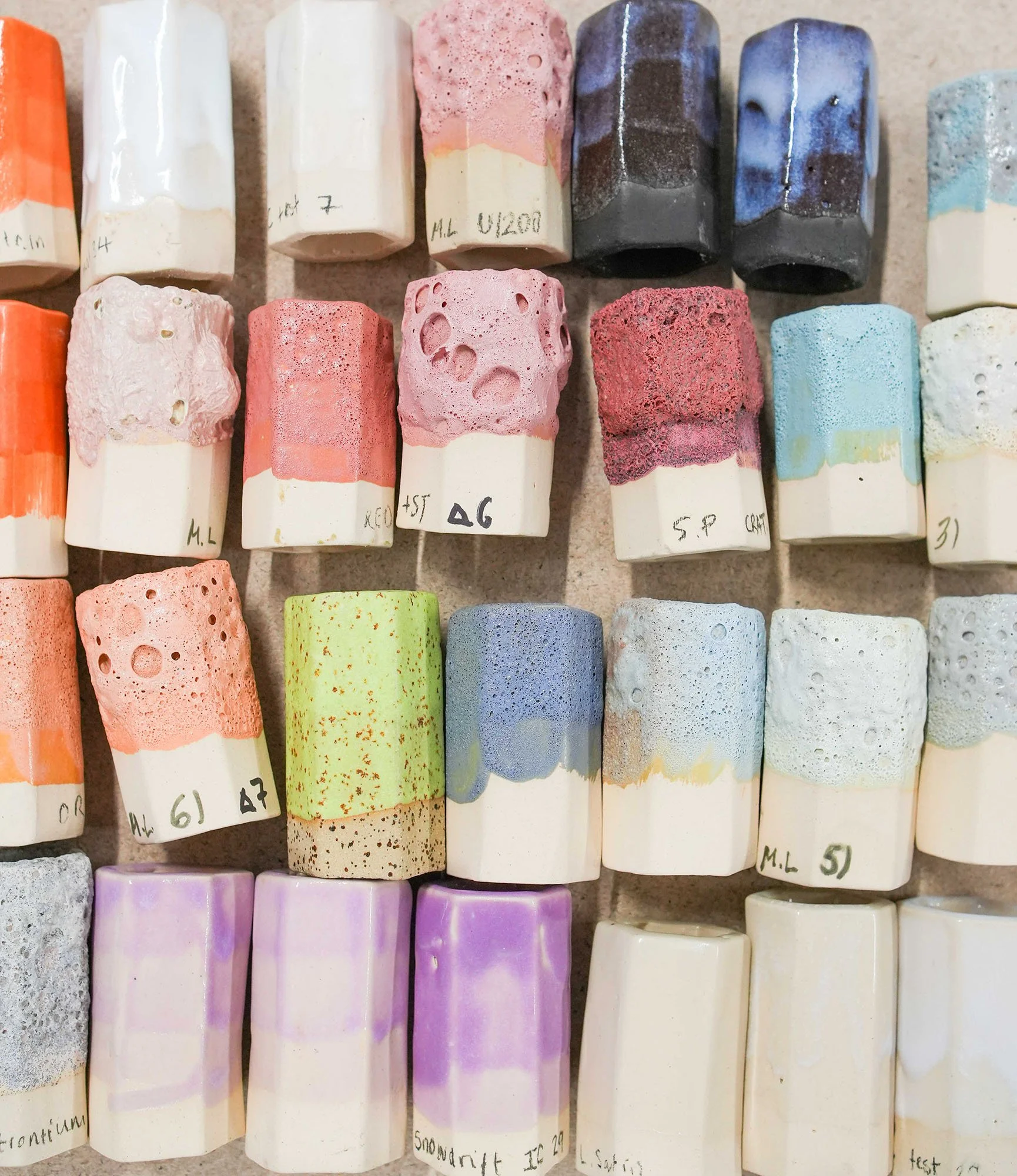 Ceramic glazed objects