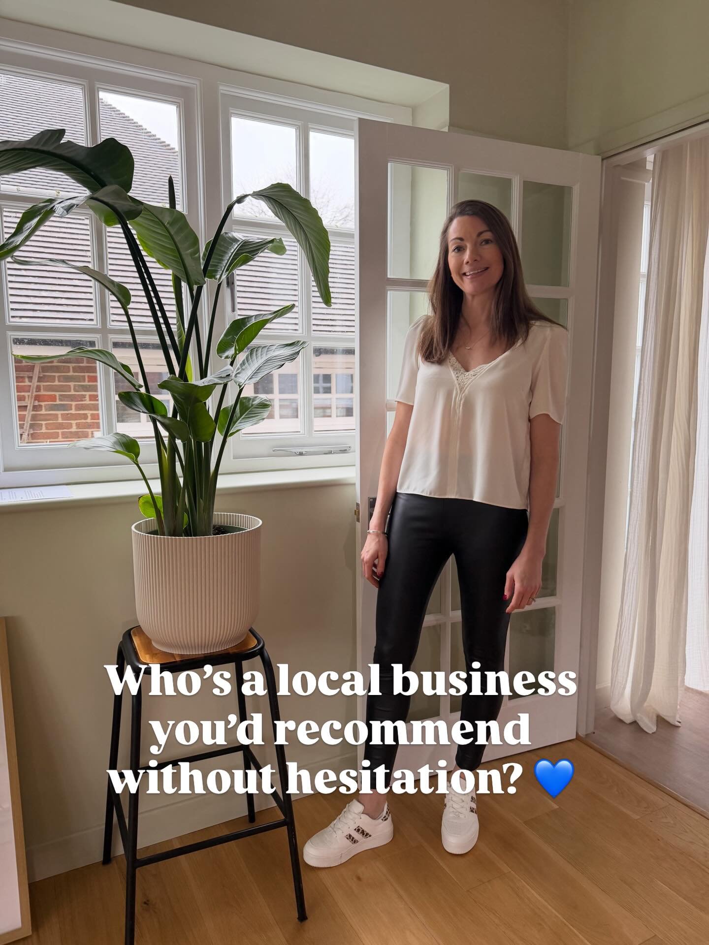 Let&rsquo;s make this useful 👇

If a friend messaged you today asking for a recommendation&hellip;

Which local business would you immediately suggest?

Tag them below 💙

This is exactly how Your Local Hub started &mdash; real recommendations from 