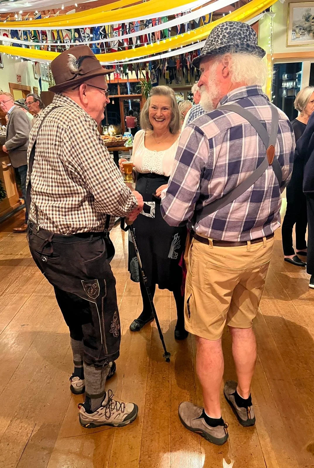 PHOTO-2025-11-02-19-53-00 3.jpg