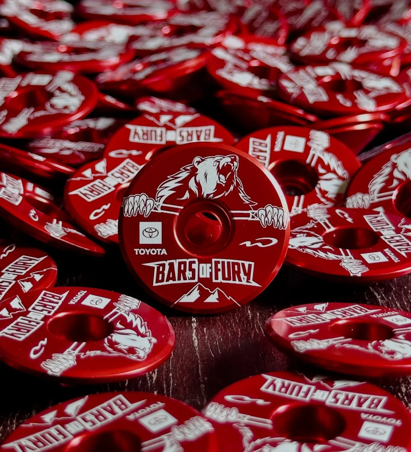 Custom engraved top caps from the infamous BARS OF FURY race, presented by @toyotapacific 

The legendary race returned to @whistlerbikeprk this weekend, starting high in the alpine at the peak of Whistler Mountain and descending over 1500m to @dusty