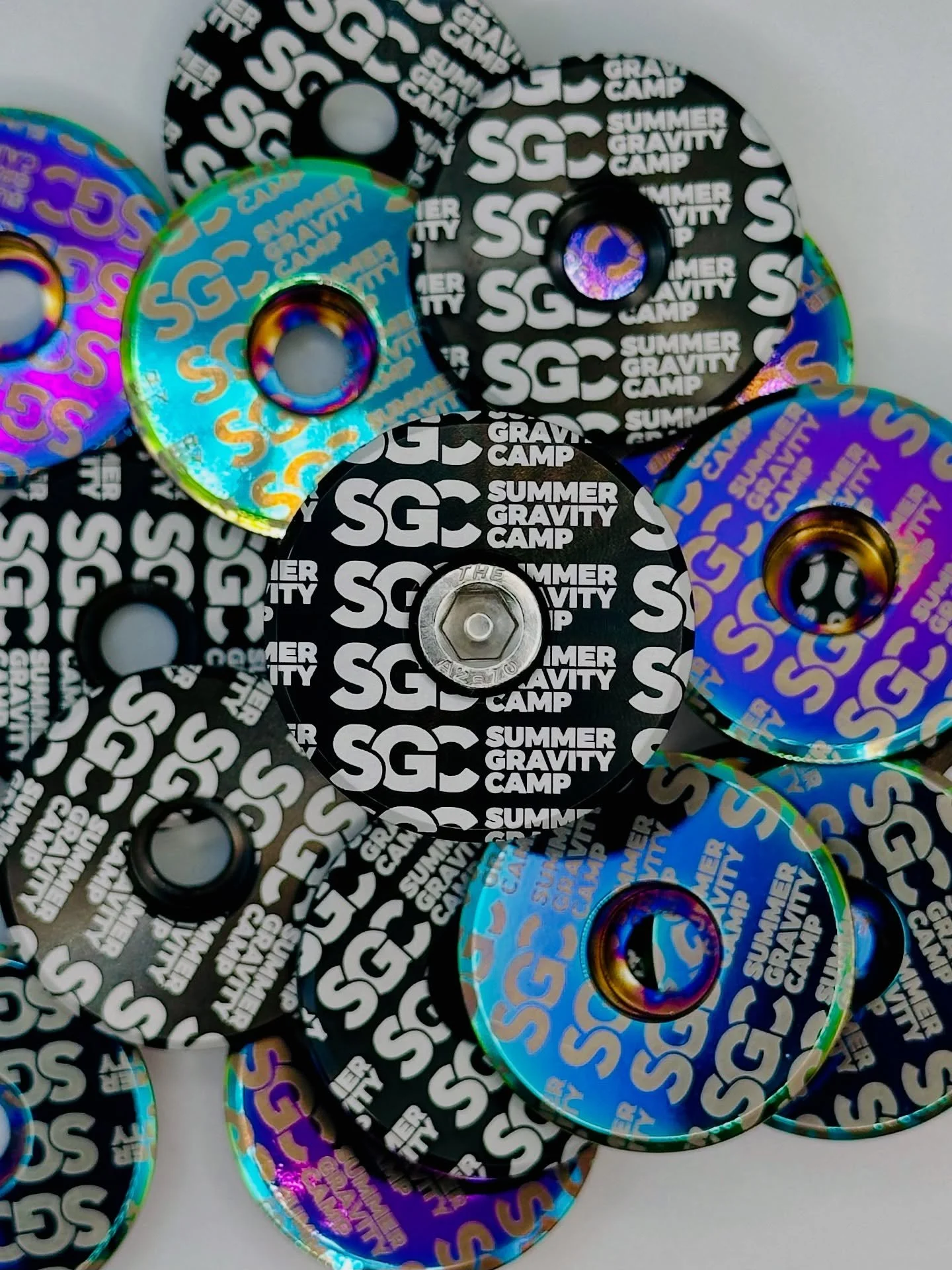 Back by popular demand!

All campers at this years @summergravitycamps will get a free SGC top cap! Available in black and oil slick

Which is your favourite colour?

Engraved in Whistler, BC 🇨🇦