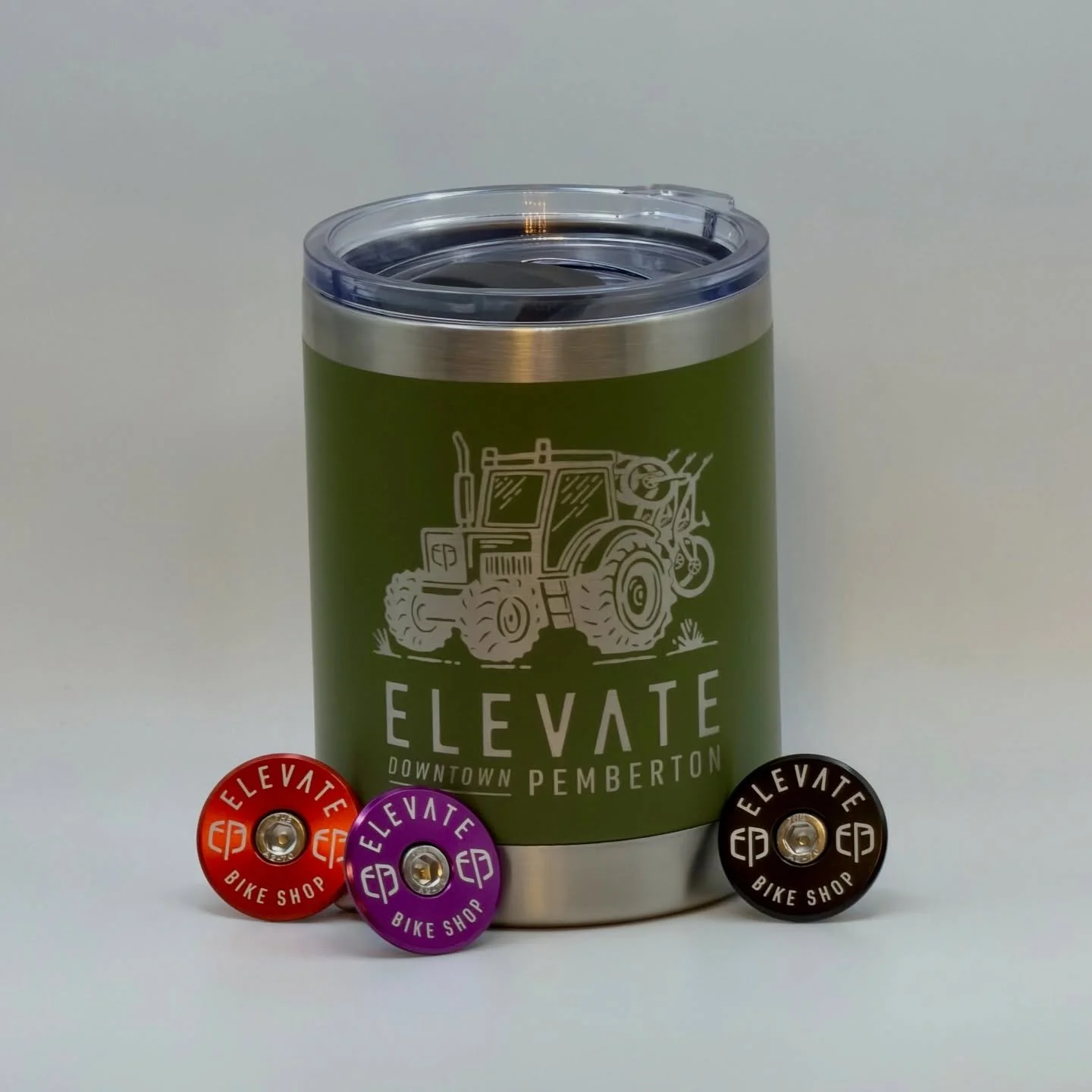 Pop down to @elevatebike to grab your stocking stuffers for the big day 🎄 

10oz insulated coffee tumblers and custom top caps available very soon!