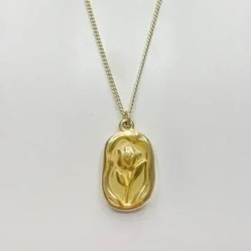 Rose+Necklace.webp