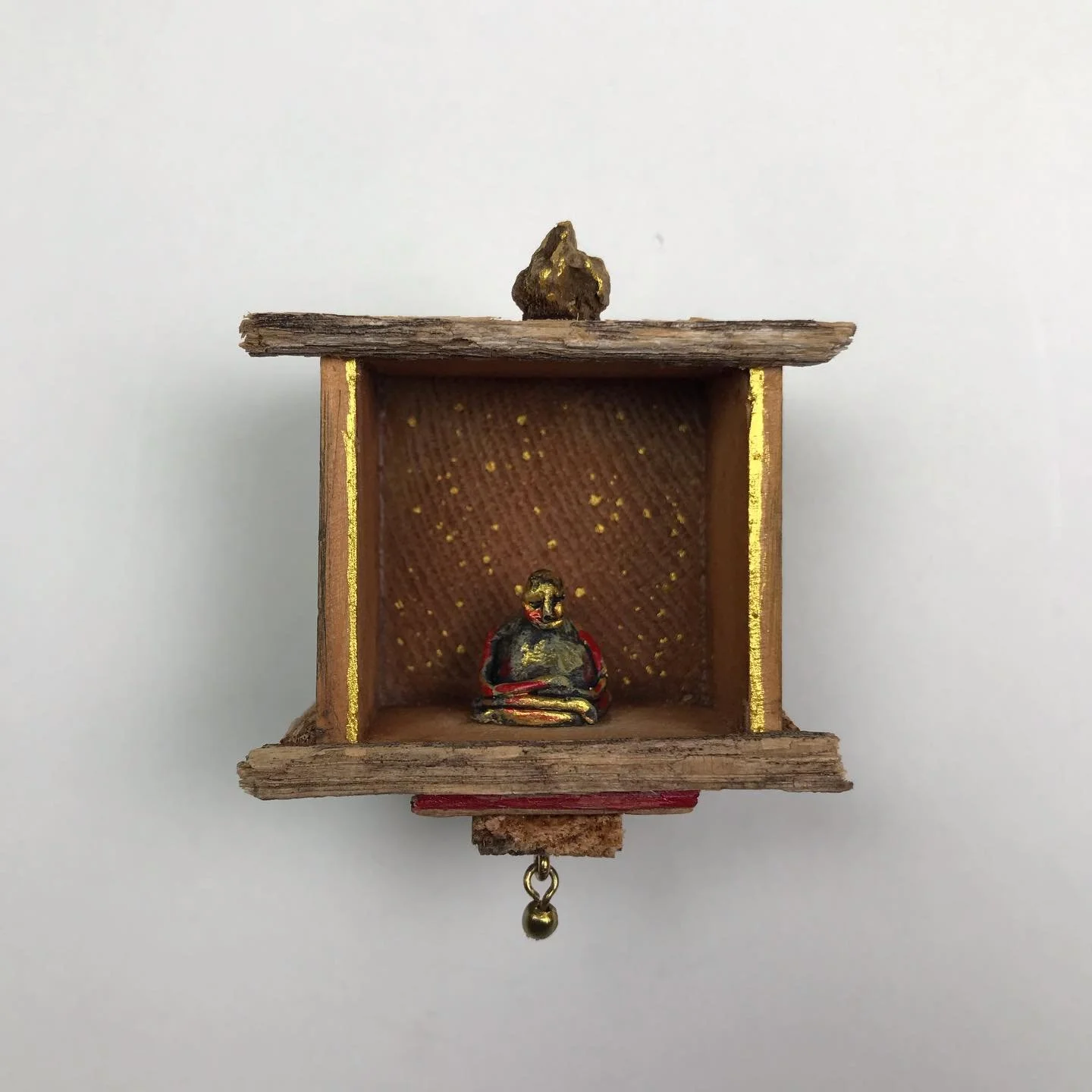 Home.
from my Home series
2.75&rdquo;h x 2&rdquo;w x 1.5&rdquo;d 
@whittemoreccc Holiday Shop Dec 6 from 10 - 2pm

#teenyart #tinyartworks #tinyart