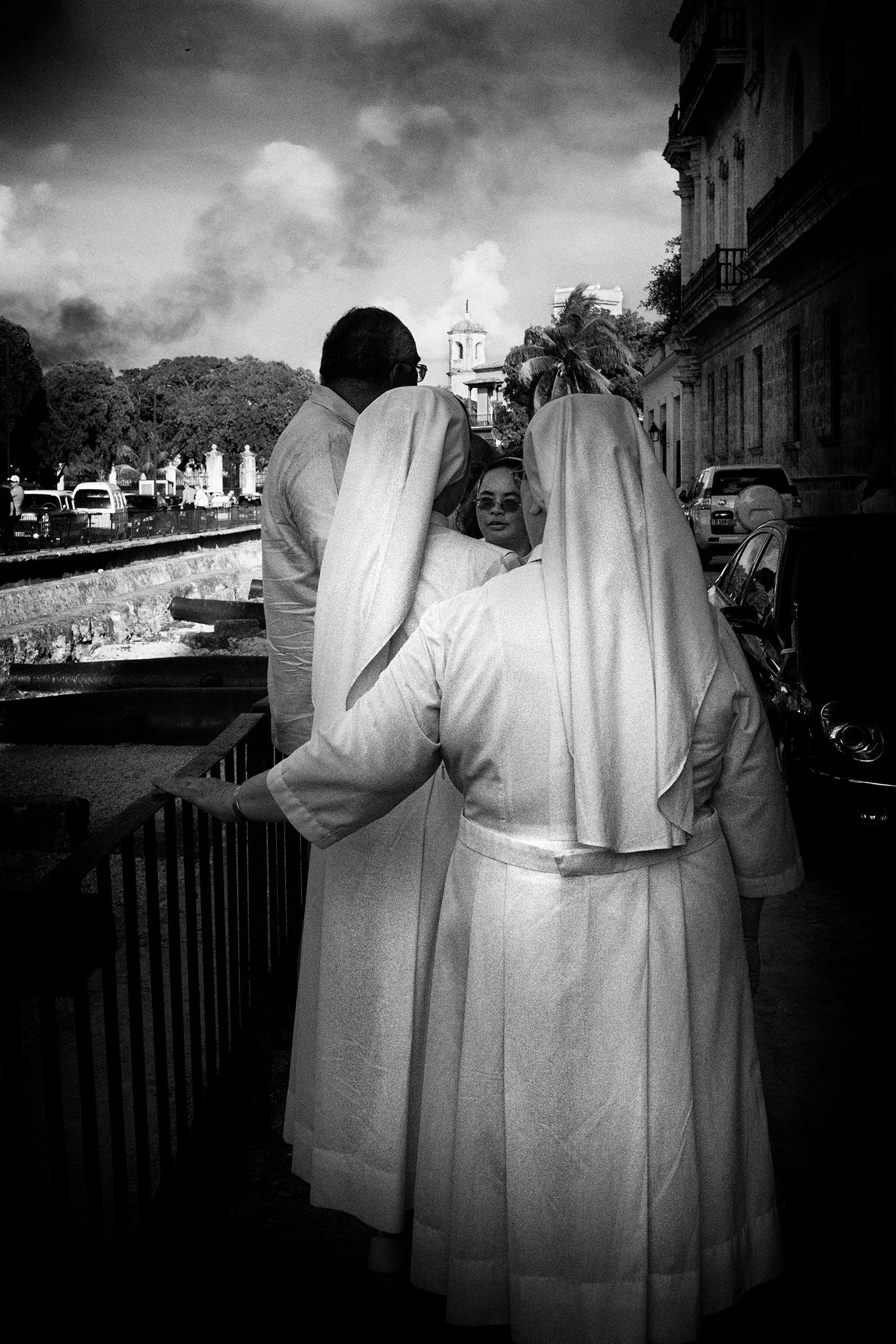 Nuns in Havana, No.1