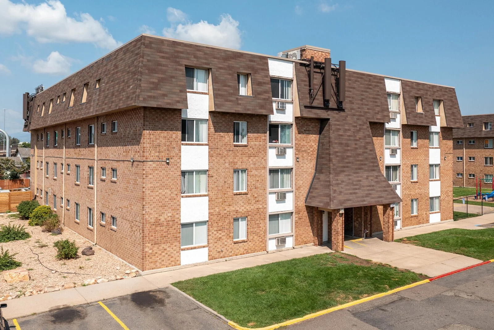 Zuni Plaza Apartment Homes