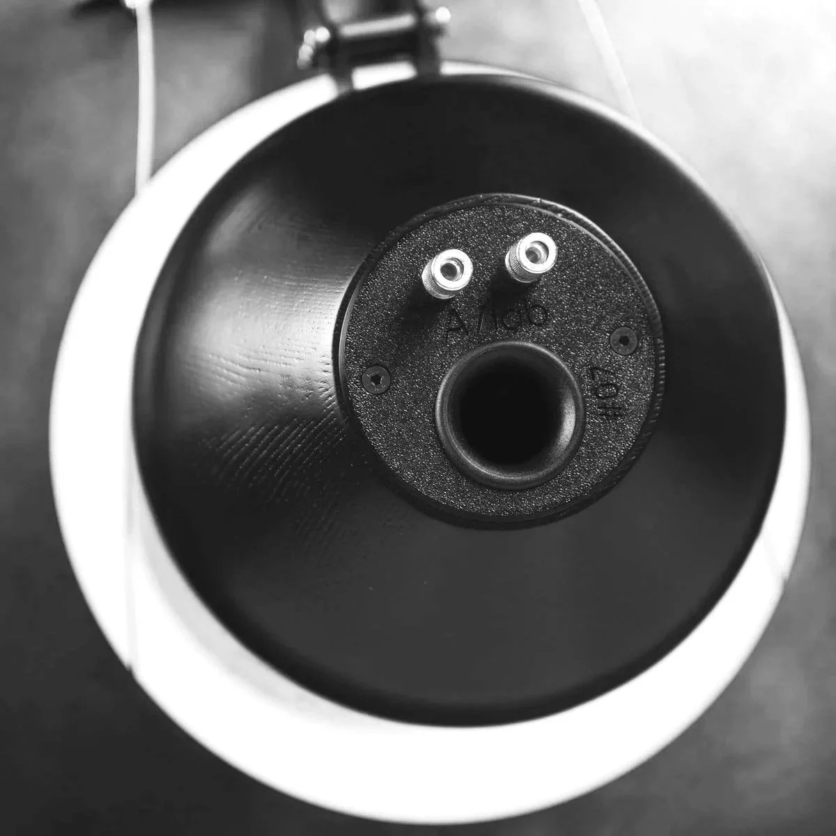 SATURNIA FLYING (suspension audio speaker)