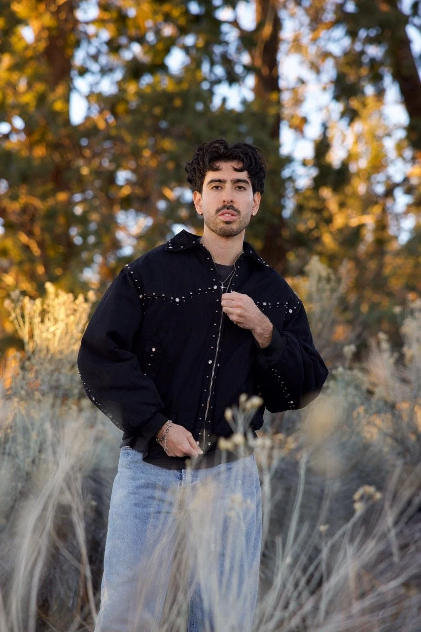 323A88822 Large.jpeg