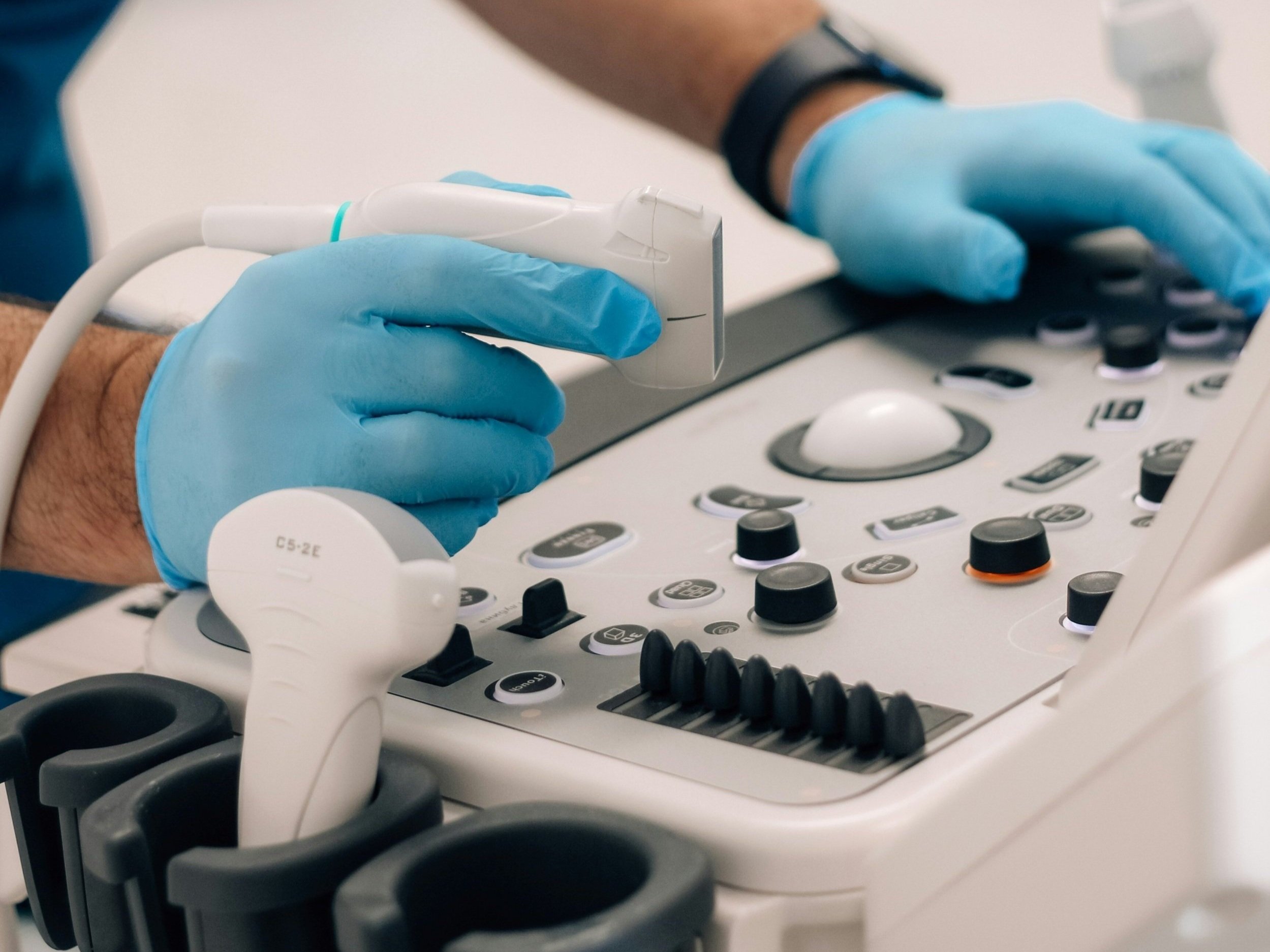 Advanced Technology at the Point of Care Advanced Technology at the Point of Care