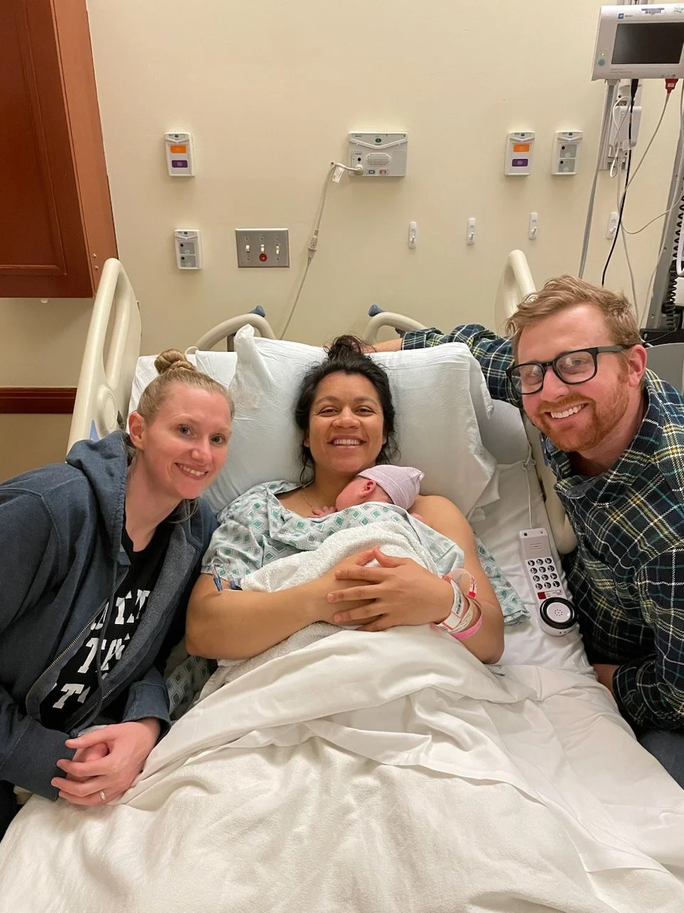This incredible first time mom absolutely smashed her labor that was fast & furious.
