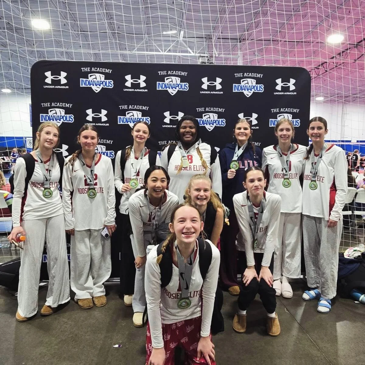 Congratulations to the 14-3 team for finishing 2nd in the Gold Bracket in their division today at the Early Bird Shootout tournament! 🥈🏐
#VolleyballTournament #GoldBracket #TeamSuccess #ClubVolleyball #HoosierElite