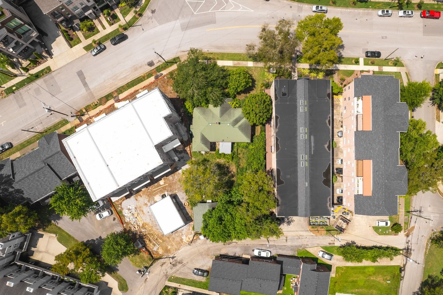 3205 Long Blvd.