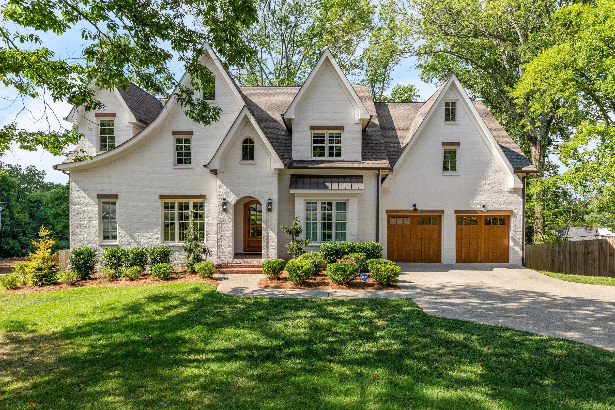 1306 Lone Oak Cir-1.jpg