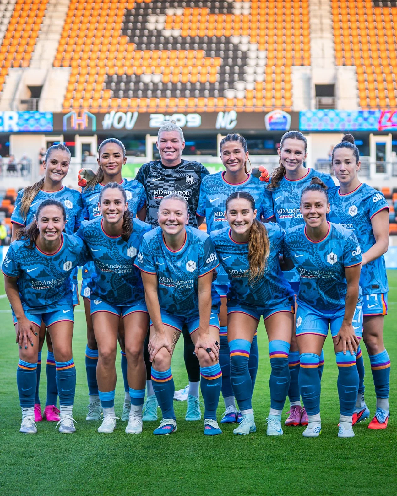 Dash Fall Narrowly to Courage, Move to 3–2 After Week 5 Battle