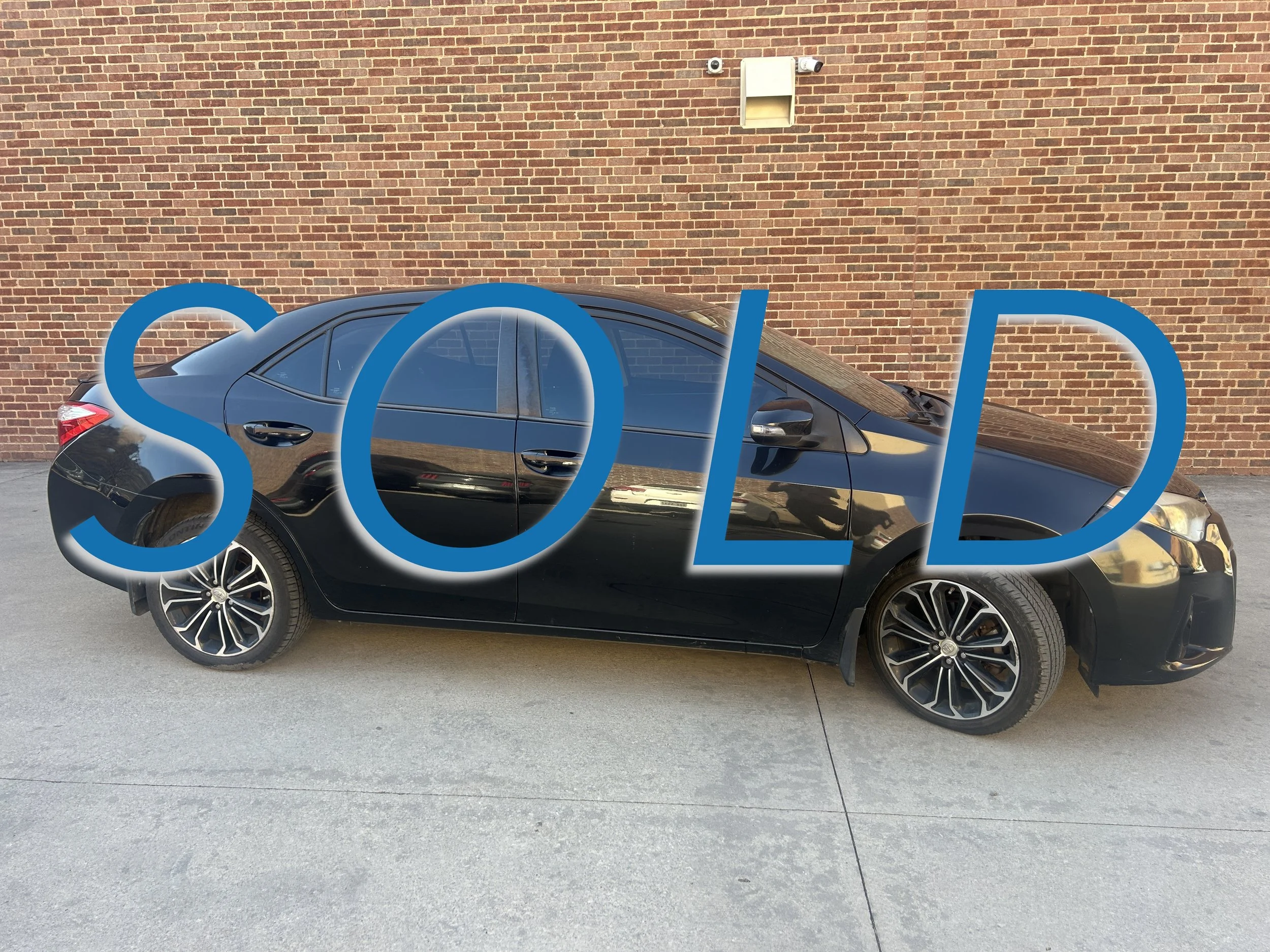 2015 Toyota Corolla S Plus - $9,000 