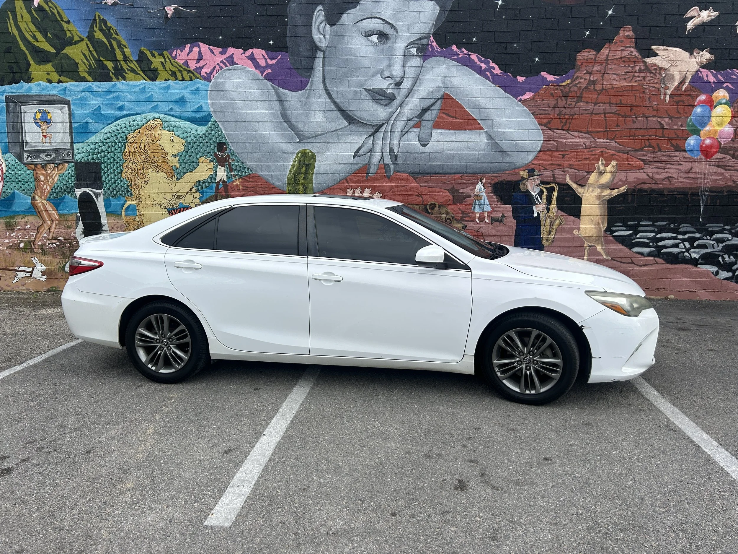 2015 Toyota Camry SE - $8,100