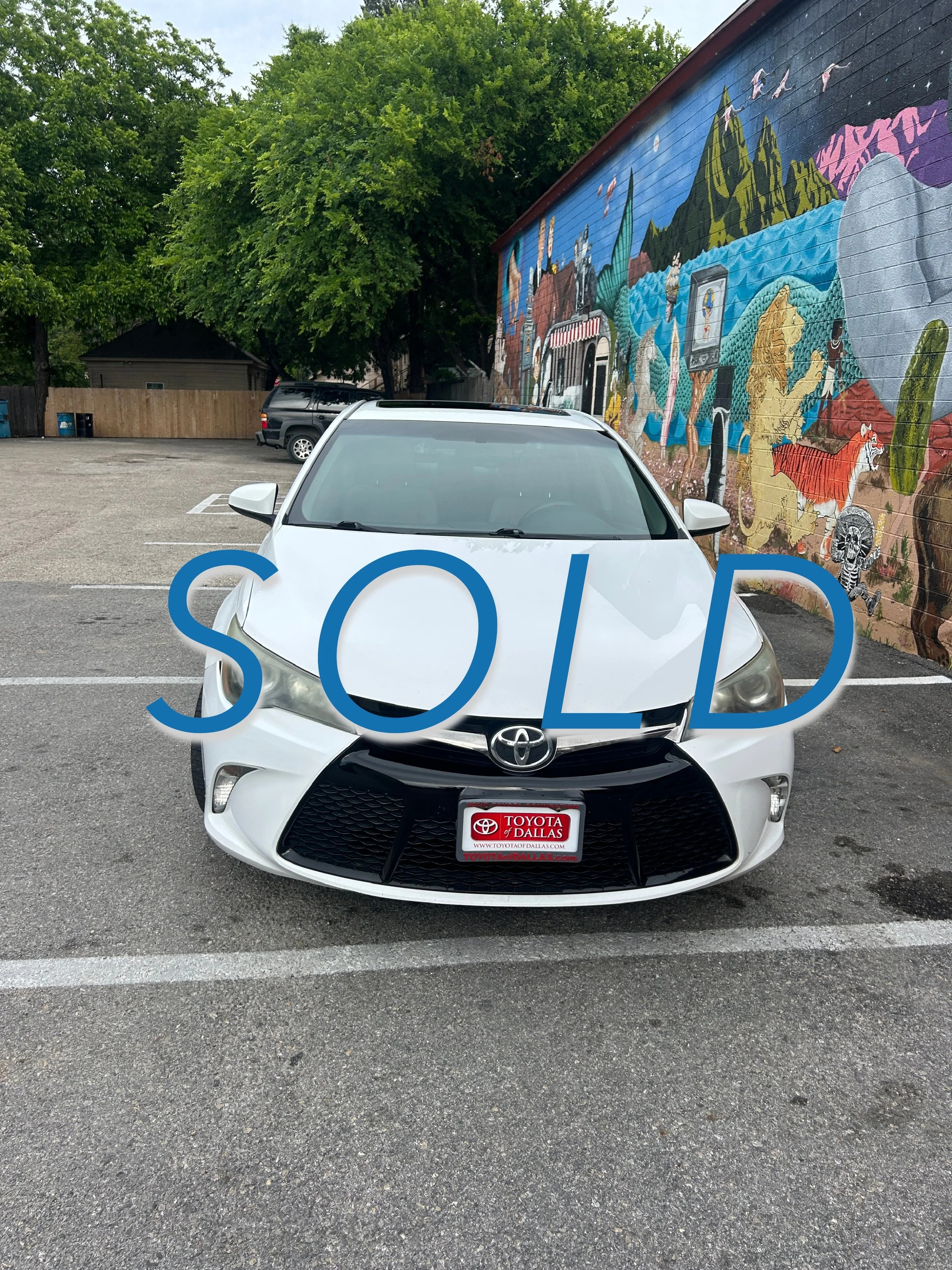 2015 Toyota Camry SE - $8,100